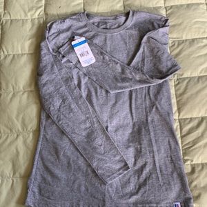 New w tags athletes shirt